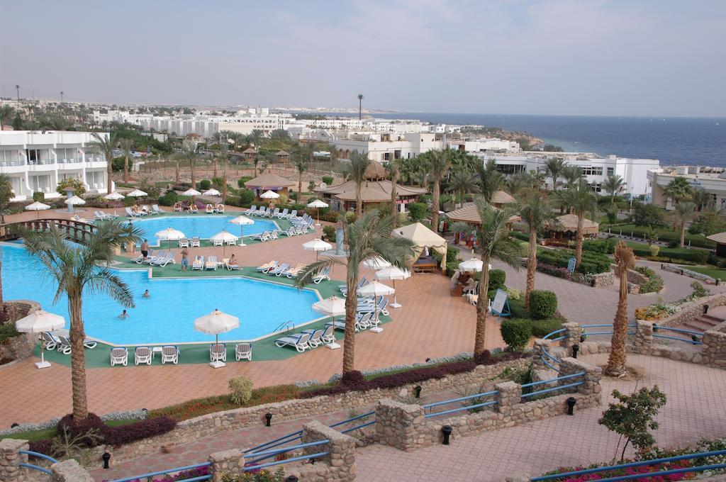 Queen Sharm Aqua Park Hotel Esterno foto