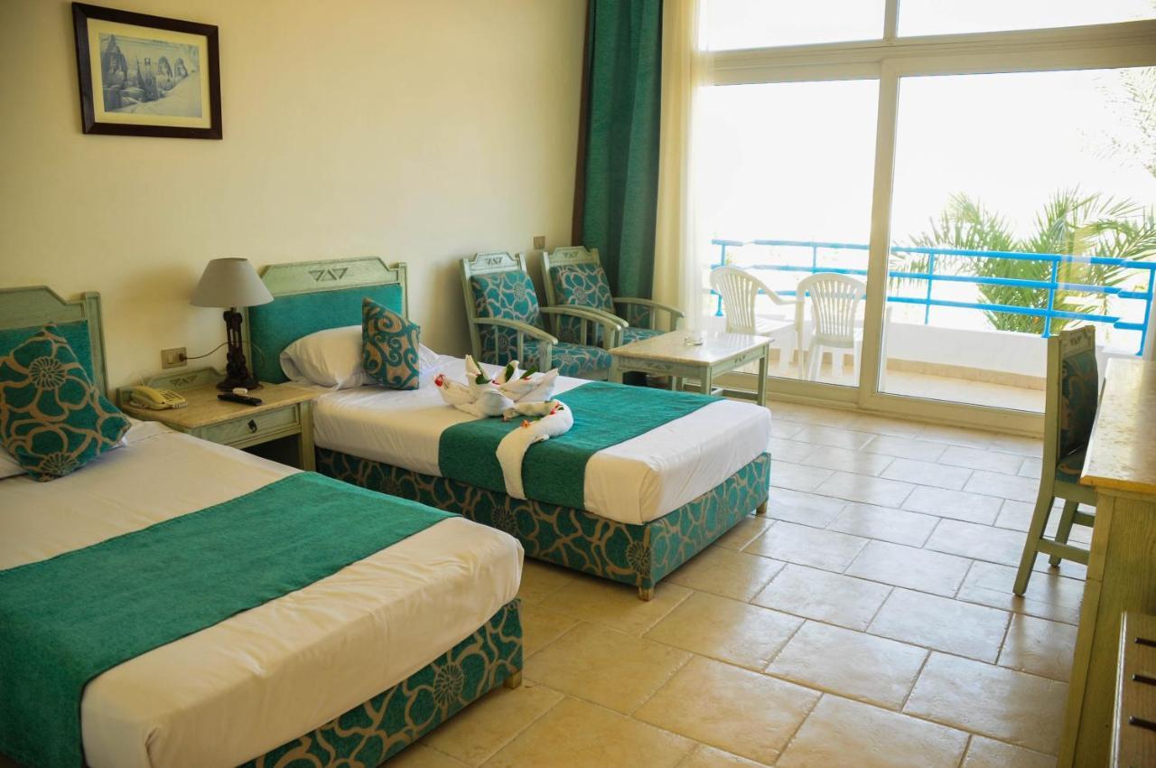 Queen Sharm Aqua Park Hotel Esterno foto