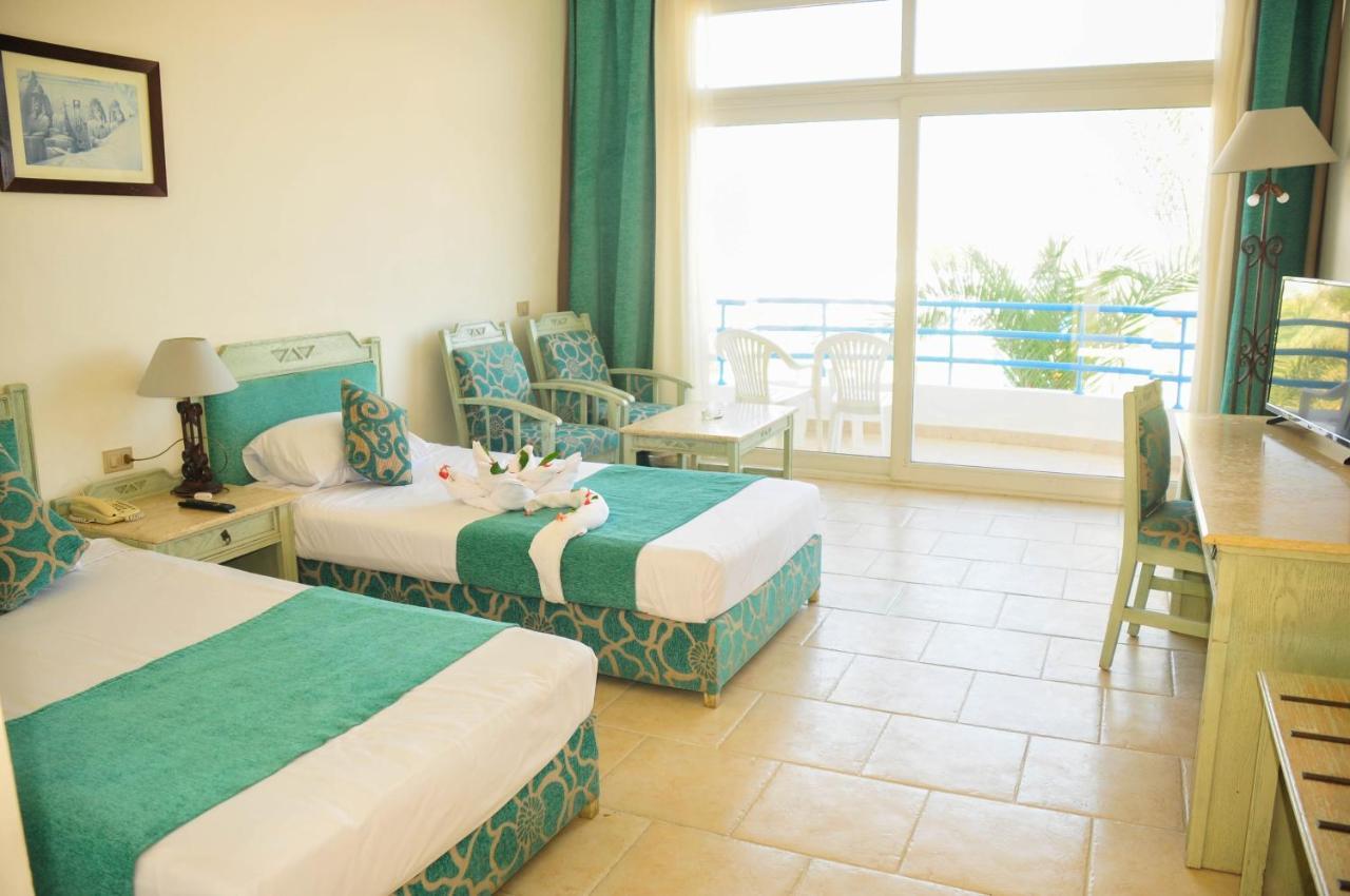 Queen Sharm Aqua Park Hotel Esterno foto
