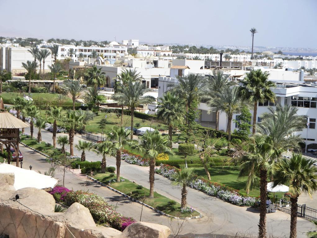 Queen Sharm Aqua Park Hotel Esterno foto